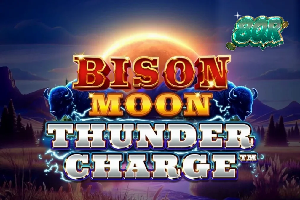 Bison Moon: Thunder Charge slot gameplay dengan latar belakang badai petir